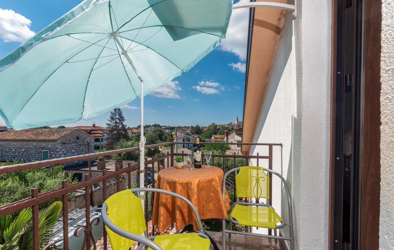 Apartment Vilma Funtana Ngoại thất bức ảnh