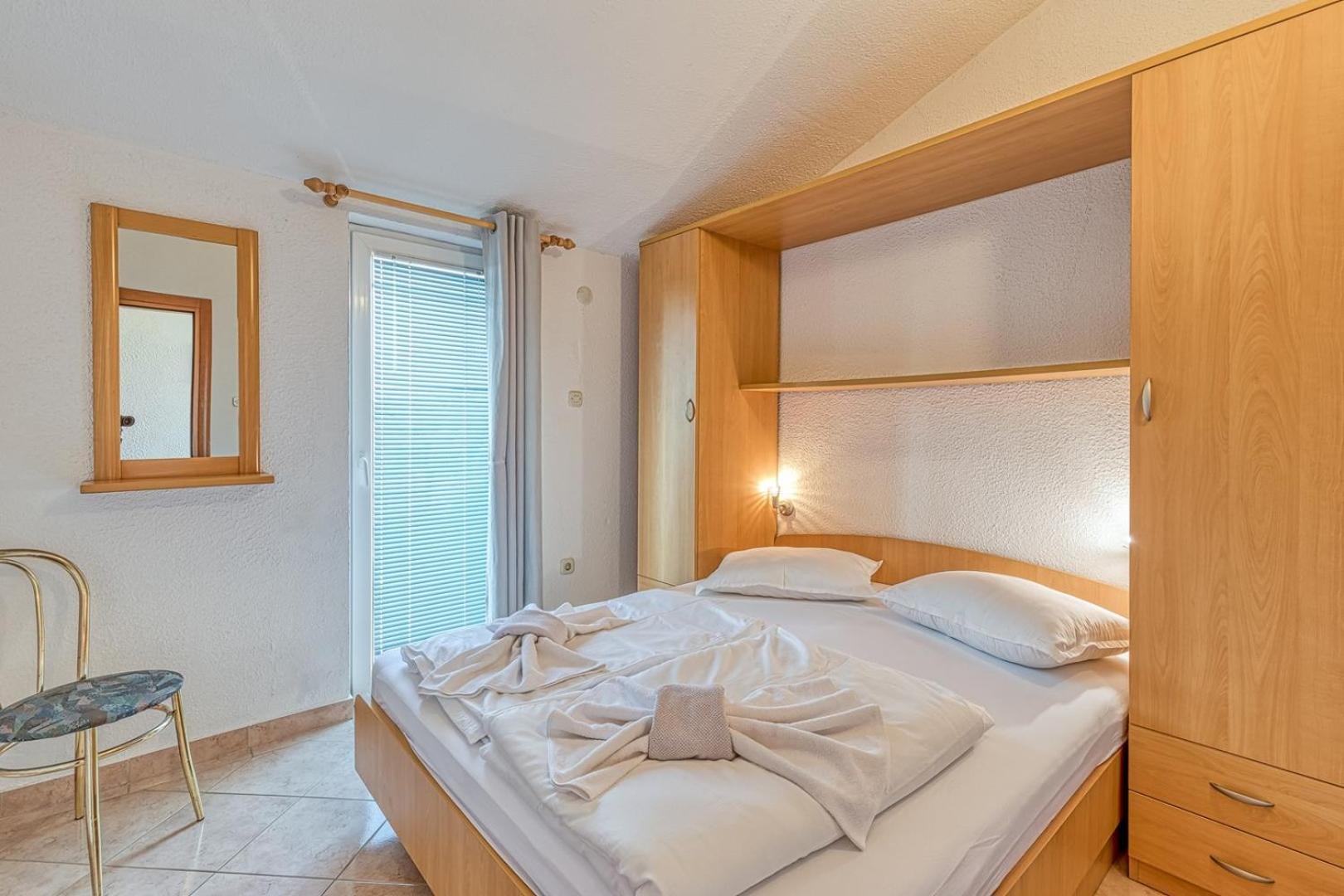 Apartment Vilma Funtana Ngoại thất bức ảnh